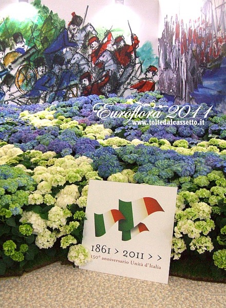 EUROFLORA 2011 - 150 Unit d'Italia - Ortensie adornano i disegni di Luzzati sulla spedizione dei Mille