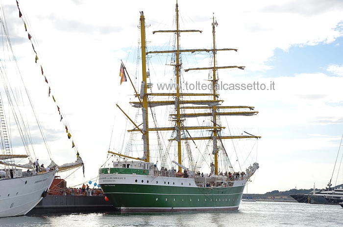 LA SPEZIA (Festa della Marineria 2013) - Profilo della Tall Ship Alexander Von Humboldt II, veliero della Germania