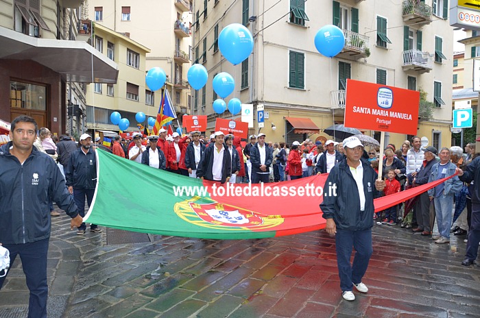 FESTA DELLA MARINERIA 2013 - L'equipaggio del veliero portoghese Santa Maria Manuela durante la parata nel centro storico della Spezia