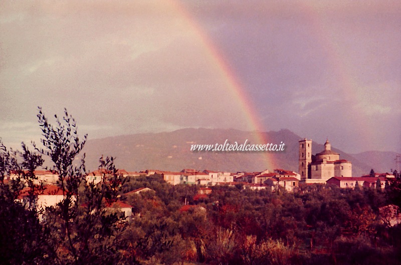 SANTO STEFANO DI MAGRA - Panorama con l'arcobaleno