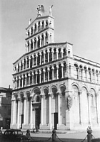 LUCCA - L'artistica facciata della Chiesa di San Michele (foto d'epoca)