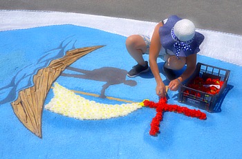 BRUGNATO - L'infiorata del Corpus Domini BRUGNATO - L'infiorata del Corpus Domini