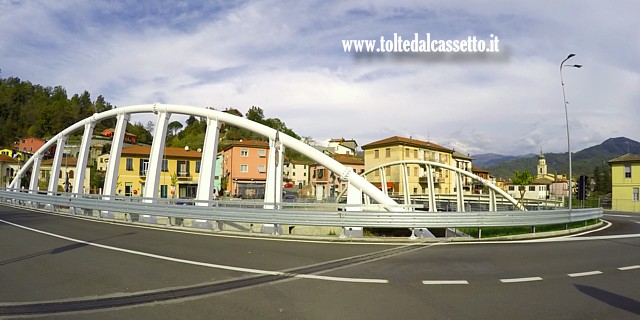 BORGHETTO VARA - Panoramica dell'area dove sono collocati i due nuovi ponti tubolari sul torrente Pogliaschina