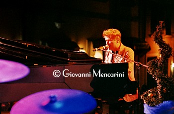 Ron al pianoforte