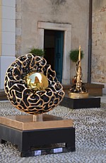 PIETRASANTA (Piazzetta San Martino) - Sculture di Gianfranco Meggiato