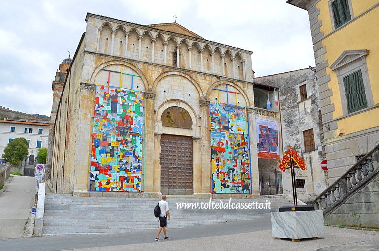 PIETRASANTA - Installazioni della mostra "Meccano" di Tano Pisano