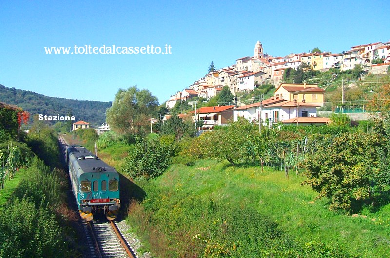 FERROVIA AULLA-LUCCA - Rettilineo e stazione di Gassano