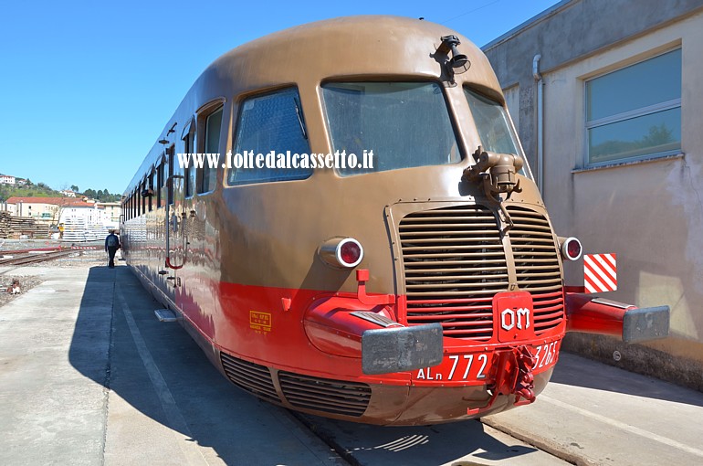 FONDAZIONE FS ITALIANE - Automotrice leggera a nafta OM ALn.772-3265 del 1942. Questo esemplare  stato recuperato in Sardegna e rimesso in ordine di marcia