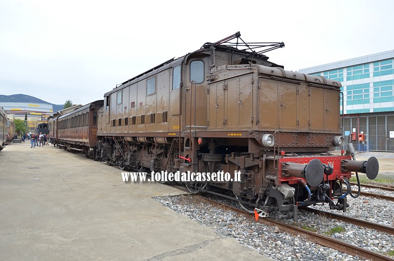 FONDAZIONE FS ITALIANE - Locomotiva elettrica E.626-294 del 1937 (Costruzione OM Milano, parte elettrica CGE). In servizio regolare fino al 1955 presso il deposito di Bologna San Donato