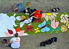 S.STEFANO DI MAGRA (Infiorata del Corpus Domini 2025) - Infioratori del Rione Arbatella al lavoro in Via Mazzini