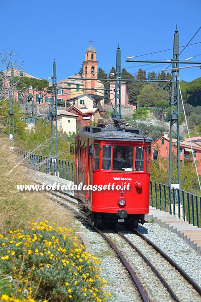 FERROVIA A CREMAGLIERA PRINCIPE-GRANAROLO - I nuovi tralicci della linea aerea tra Via Bari e Granarolo