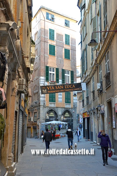 GENOVA - Via San Luca (Patrimonio dell'Umanità Unesco)