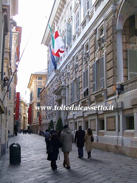 GENOVA - Via Garibaldi (Unesco World Heritage Centre): vista lato Fontane Marose