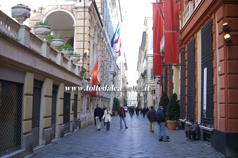 GENOVA - Via Garibaldi (Unesco World Heritage Centre): vista lato Palazzo Rosso