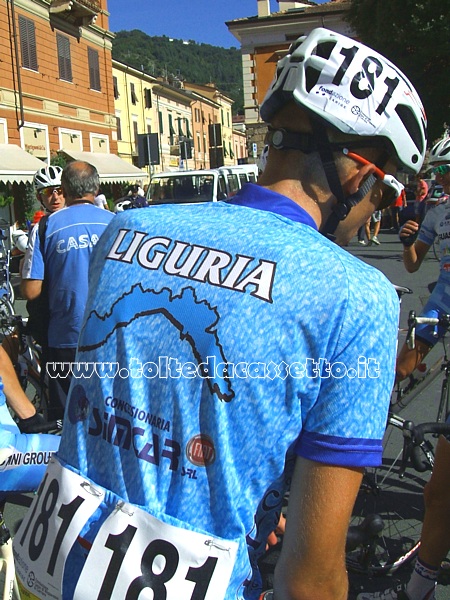 GIRO DELLA LUNIGIANA 2010 - La "geografica" maglia del team Liguria indossata da Davide Belletti