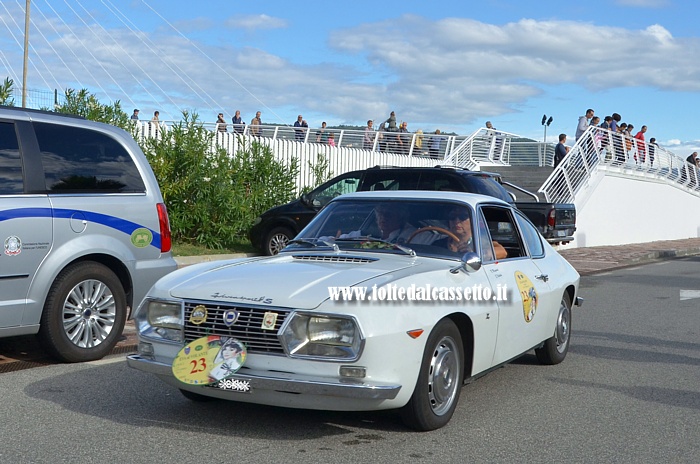 EVA AL VOLANTE 2013 - Lancia Fulvia Sport 1.3 S Zagato