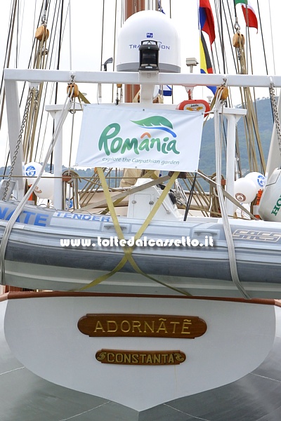 LA SPEZIA (Festa della Marineria 2013) - Poppa e simboli del veliero rumeno Adornate