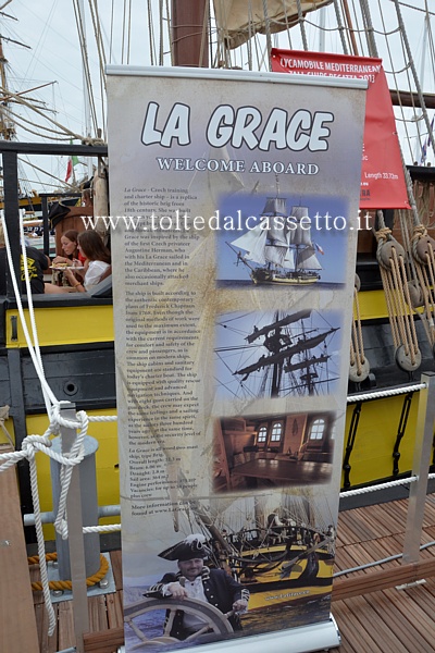 LA SPEZIA (Festa della Marineria 2013) - Tall Ship "La Grace" (welcome aboard). Pannello con le caratteristiche principali del veliero predisposto per i visitatori che salgono a bordo