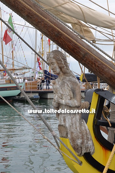 LA SPEZIA (Festa della Marineria 2013) - La polena del brigantino La Grace, veliero della Repubblica Ceca