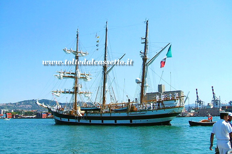 TALL SHIP - La goletta Palinuro, nave scuola della Marina Militare italiana