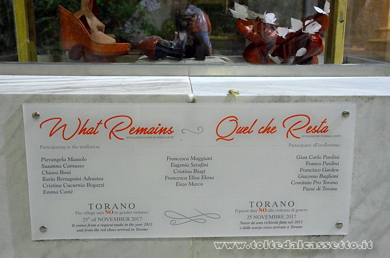 TORANO (Notte e Giorno 2018) - "Quel che Resta - What Remains", installazione di Emma Cast per dire no alla violenza di genere