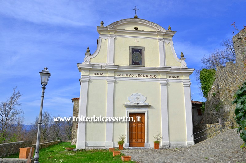 CASTIGLIONE DEL TERZIERE - La Chiesa di San Leonardo