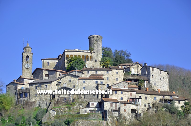 BAGNONE - Il nucleo storico del Castello