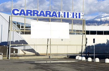 MARINA DI CARRARA - Area al coperto di CarraraFiere