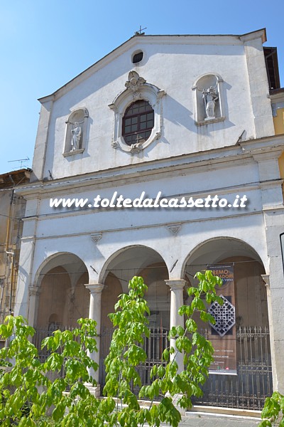 CARRARA (Via Carriona) - La Chiesa delle Lacrime che nel settembre del 1895 venne ritratta da Claude Monet, in varie ore del giorno e della notte