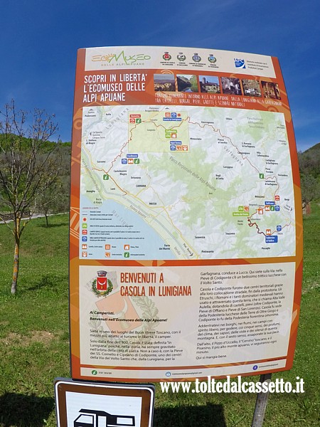 COMUNE DI CASOLA - Segnaletica turistica dell'Ecomuseo delle Alpi Apuane, appositamente allestita per i camperisti in transito sul territorio