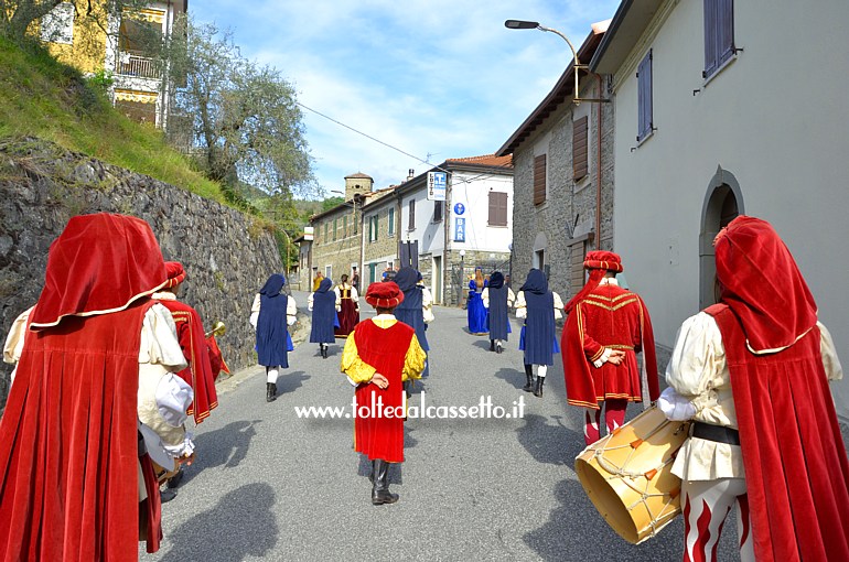 GRUPPO STORICO di FIVIZZANO - Schieramento classico durante i cortei