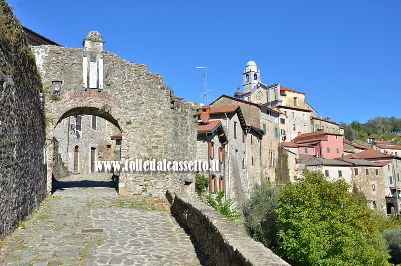 MULAZZO - Panorama da Via Franceschino Malaspina