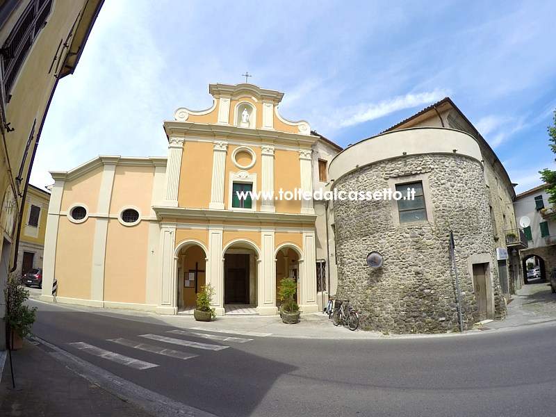 PALLERONE di AULLA - La Chiesa di San Tommaso Becket