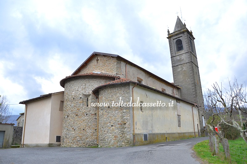 PONTREMOLI - Vista posteriore della Pieve di Urceola-Saliceto