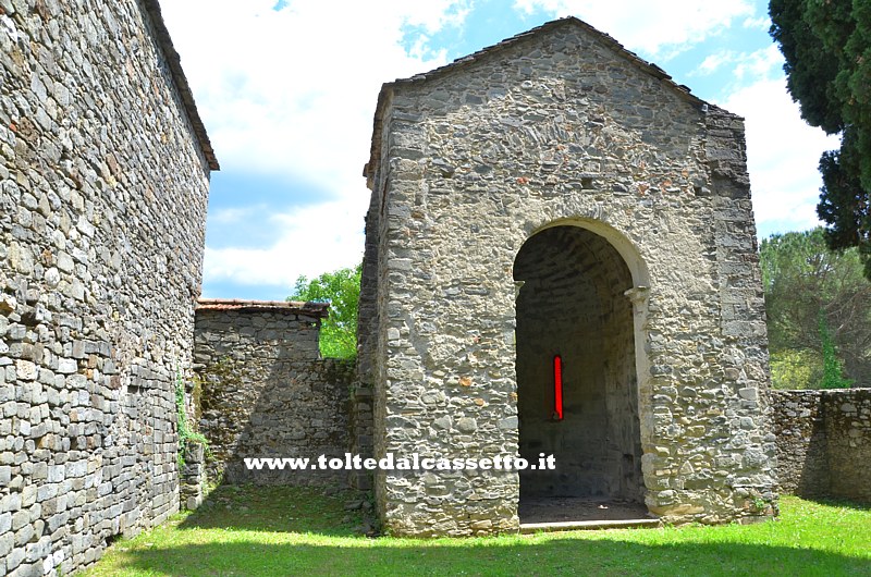 PONTREMOLI - Resti della Chiesa di San Giorgio