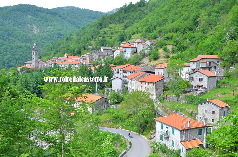 PRACCHIOLA - Panorama dalla strada del Cirone