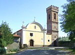 RICCO' di TRESANA - La chiesa e il suo campanile a forma di torre merlata medievale