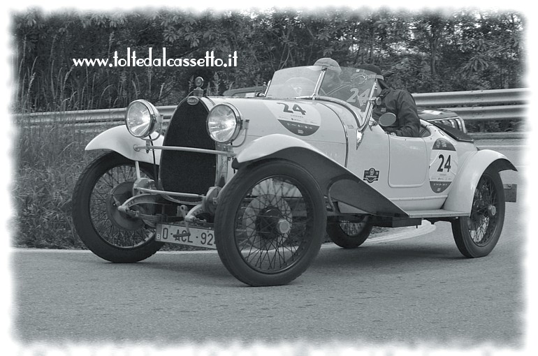 MILLE MIGLIA 2018 - Bugatti T 23 Brescia del 1925 (num. 24)