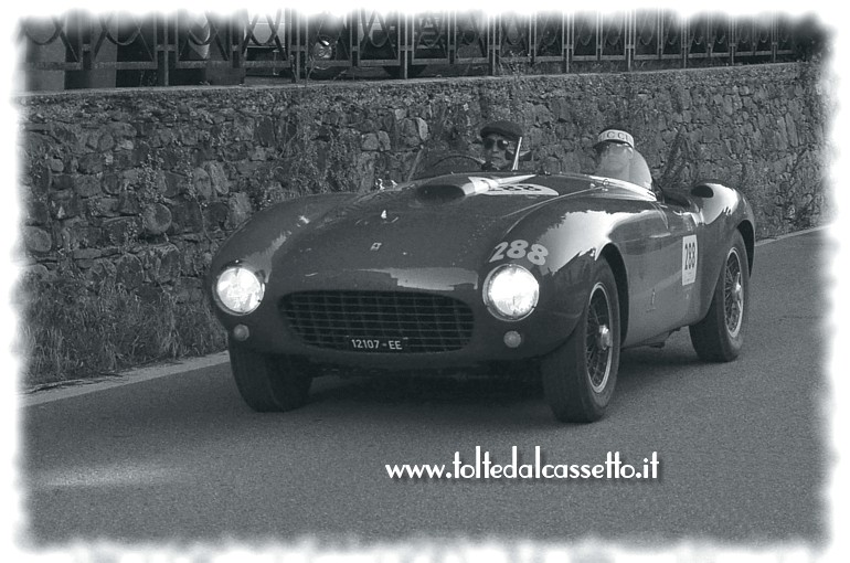 MILLE MIGLIA 2018 - Ferrari 375 MM Spider Pinin Farina del 1953 (num. 288)