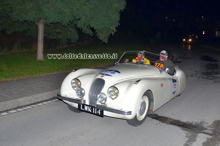 MILLE MIGLIA 2020 - Jaguar XK 120 anno 1951 (Equipaggio: Nigel Atherstone e Gregory Parton - Numero di gara: 178)
