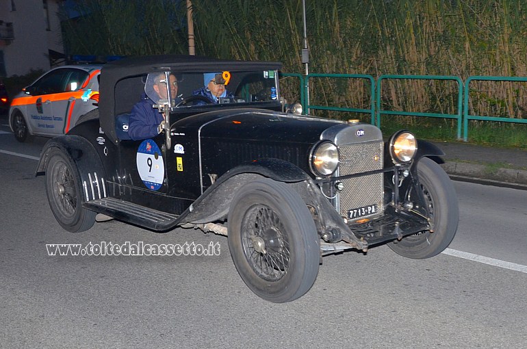 MILLE MIGLIA 2020 - OM 665 Superba S anno 1930 (Equipaggio: Giuseppe Nobis e Paola Mambrini - Numero di gara: 9)