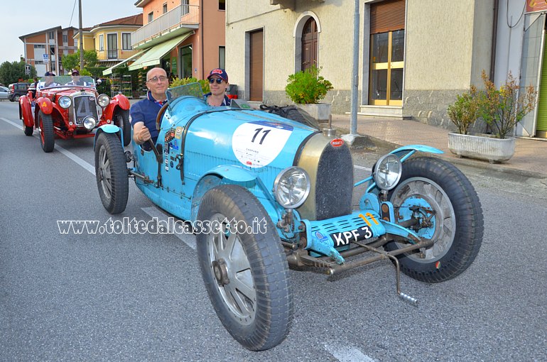 MILLE MIGLIA 2021 - Bugatti T35 anno 1925 (Equipaggio: Giacomo Foglia e Alberto Foglia - Numero di gara: 11)