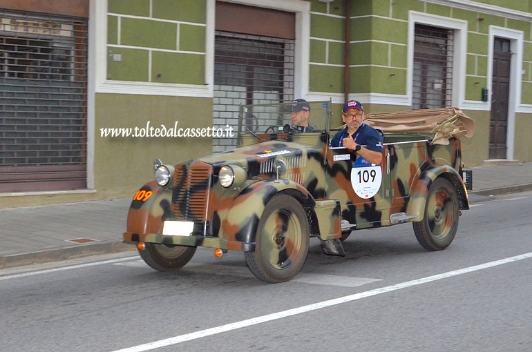 MILLE MIGLIA 2021 - Fiat 508 1100 CM anno 1939 (Equipaggio: Fabio Cippitelli e Giorgio Fanelli - Numero di gara: 109 - Team: Esercito Italiano - Special List)