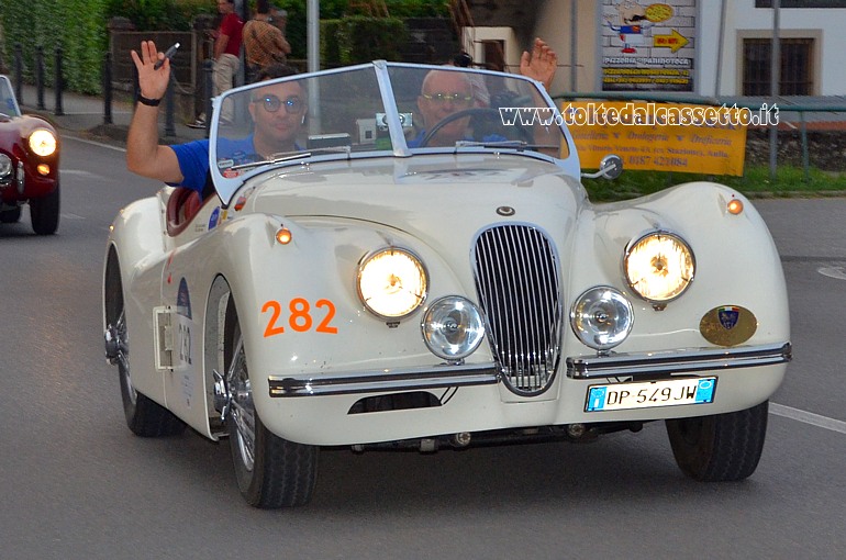 MILLE MIGLIA 2021 - Jaguar XK 120 OTS Roadster anno 1954 (Equipaggio: Luigi Mion e Luca Danese - Numero di gara: 282)