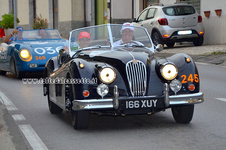 MILLE MIGLIA 2021 - Jaguar XK 140 OTS Roadster anno 1956 (Equipaggio: James Helfrich e Carly Helfrich - Numero di gara: 245 - Team: Woodham Mortimer)