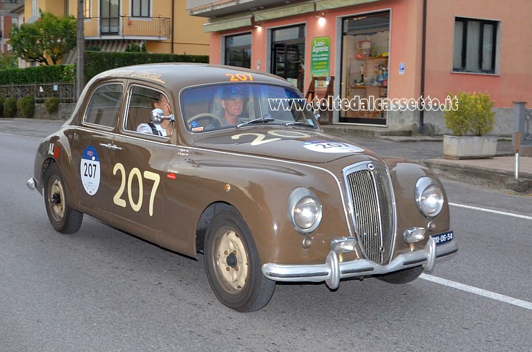 MILLE MIGLIA 2021 - Lancia Aurelia B21 anno 1952 (Equipaggio: Frans Heijstee e Andre Teunizen - Numero di gara: 207)