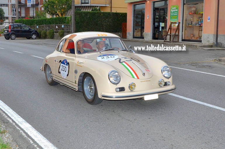 MILLE MIGLIA 2021 - Porsche 356 A 1500 GS Carrera anno 1956 (Equipaggio: Christian Geistdoerfer e Werner Budding - Numero di gara: 230 - Team: Villa Trasqua)