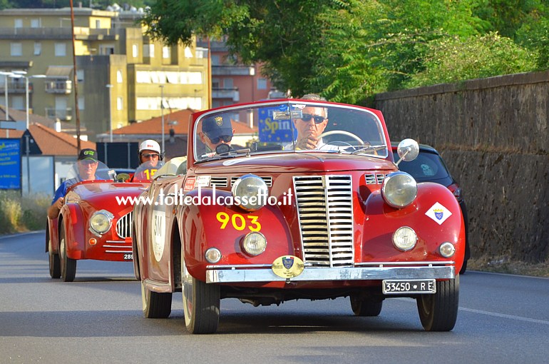 MILLE MIGLIA 2022 - Fiat 1100 Derby Bertone anno 1944 (Equipaggio: Fabio De Luca e Fabrizio Palluzzi - Numero di gara: 903 - Team: Equipaggi militari)