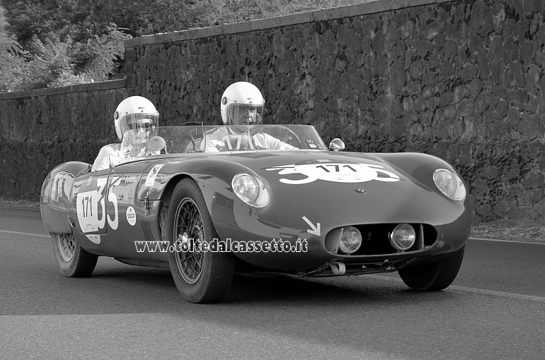 MILLE MIGLIA 2022 - Osca MT4 1350 2AD anno 1955 (Equipaggio: Carlo Incerti e Monica Pellicciari - Numero di gara: 171 - Team: Osca 75' Anniversario)