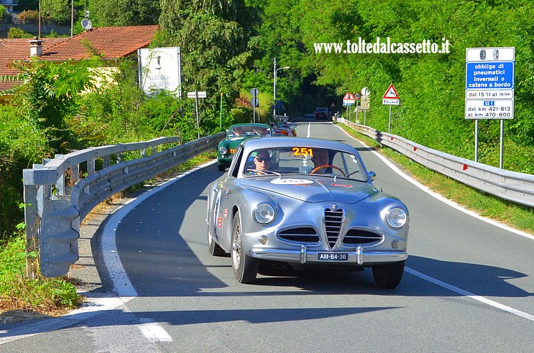 MILLE MIGLIA 2024 - Alfa Romeo 1900 C Sprint Touring anno 1953 (Equipaggio: Bert Peters e Ton Peters - Numero di gara: 251)
